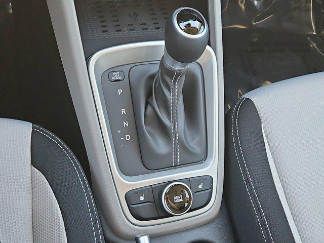 Thumbnail: 2026 Hyundai Venue - 16