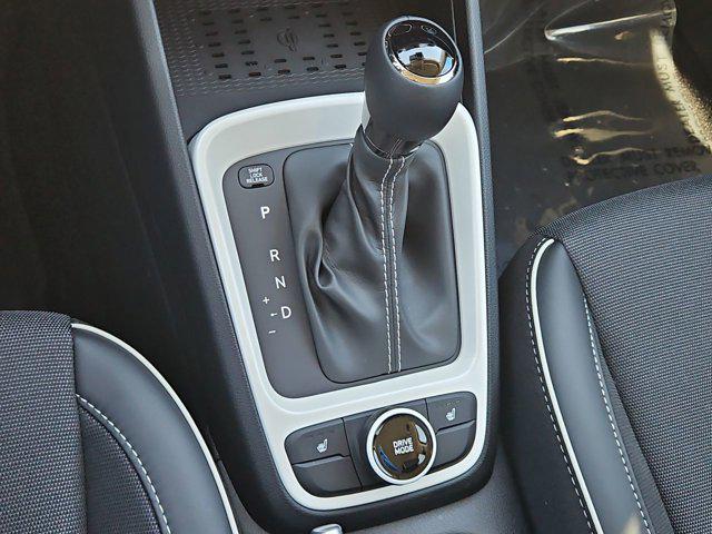 Thumbnail: 2026 Hyundai Venue - 16