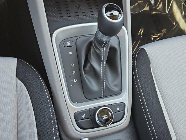 Thumbnail: 2026 Hyundai Venue - 16