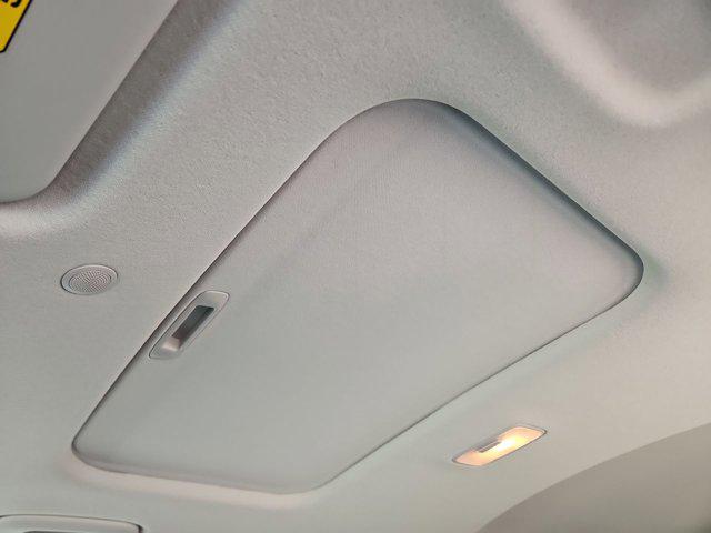 Thumbnail: 2026 Hyundai Venue - 26