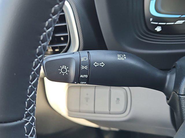 Thumbnail: 2026 Hyundai Venue - 32