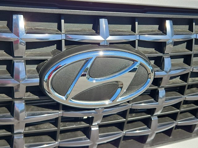 Thumbnail: 2026 Hyundai Venue - 9
