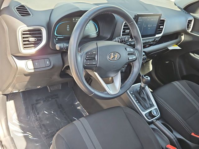 Thumbnail: 2023 Hyundai Venue - 2