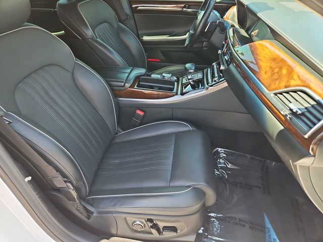 Thumbnail: 2019 Genesis G90 - 30
