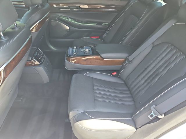 Thumbnail: 2019 Genesis G90 - 12
