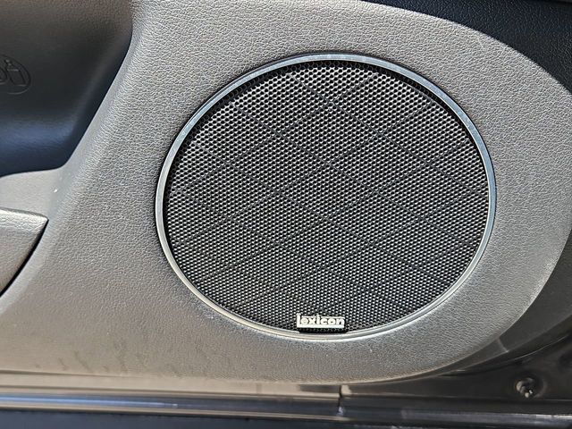 Thumbnail: 2021 Genesis GV80 - 35
