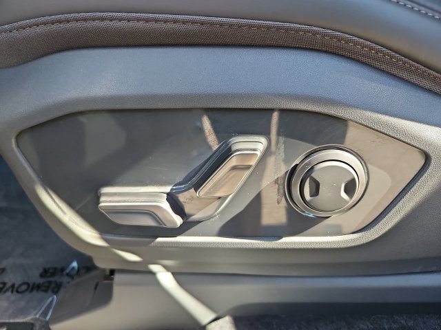 Thumbnail: 2024 Kia EV9 - 25