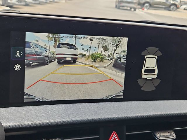 Thumbnail: 2022 Kia EV6 - 34