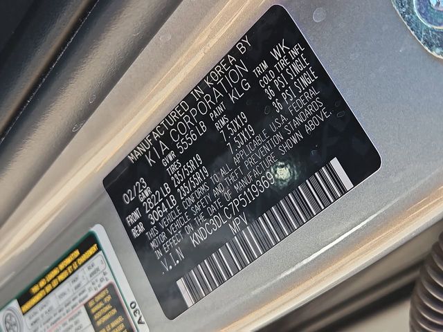 Thumbnail: 2023 Kia EV6 - 19