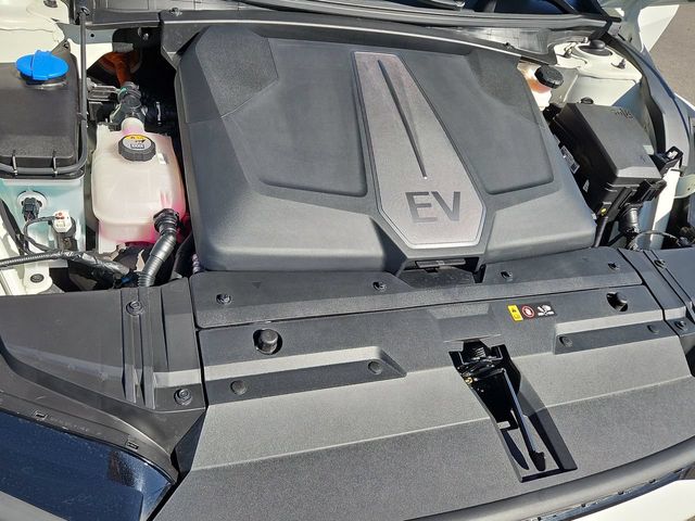 Thumbnail: 2024 Kia EV6 - 8