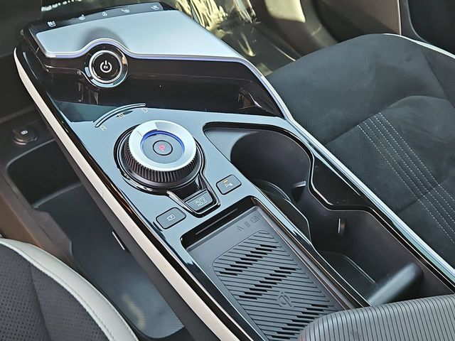 Thumbnail: 2024 Kia EV6 - 15