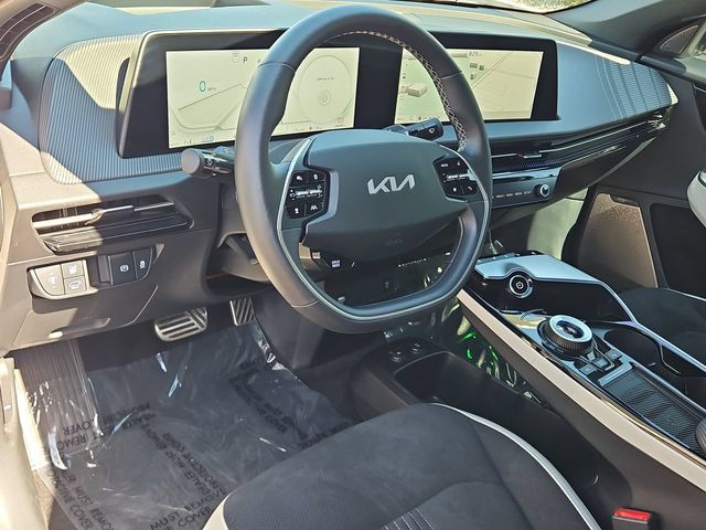 Thumbnail: 2024 Kia EV6 - 2