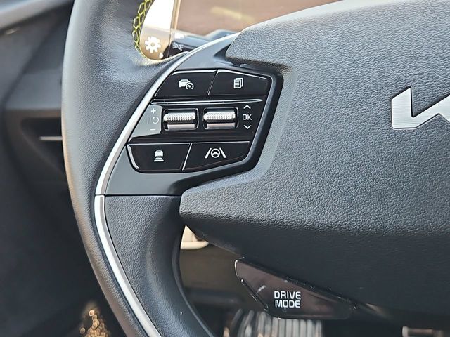 Thumbnail: 2023 Kia EV6 - 29