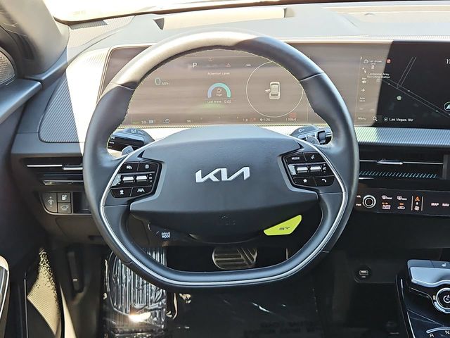 Thumbnail: 2023 Kia EV6 - 13