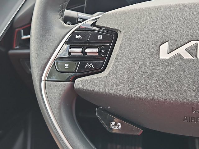 Thumbnail: 2024 Kia Niro - 28