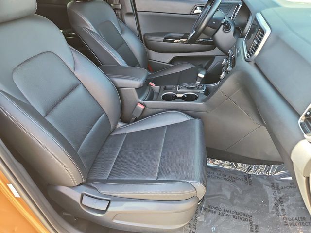 Thumbnail: 2020 Kia Sportage - 12