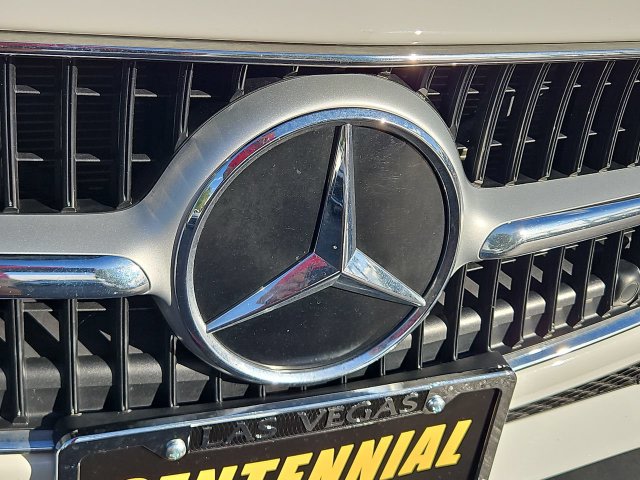 Thumbnail: 2023 Mercedes-Benz C-Class - 9