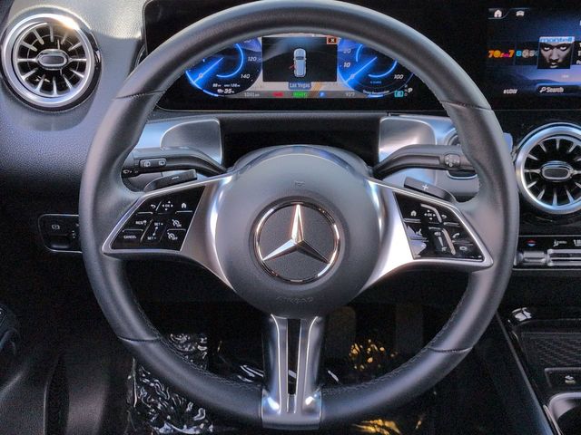 Thumbnail: 2024 Mercedes-Benz EQB - 14