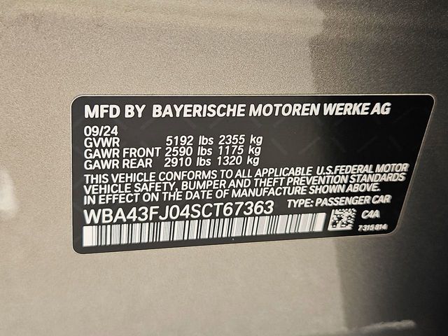 Thumbnail: 2025 BMW 5 Series - 20