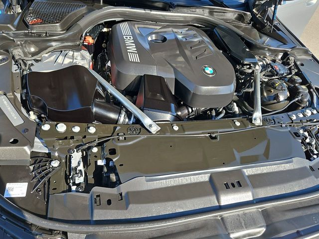 Thumbnail: 2025 BMW 5 Series - 9