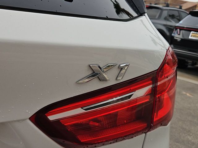 Thumbnail: 2018 BMW X1 - 27