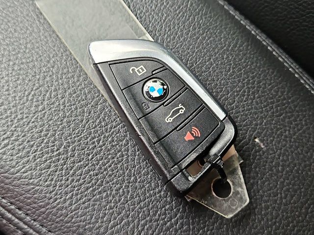 Thumbnail: 2018 BMW X1 - 20