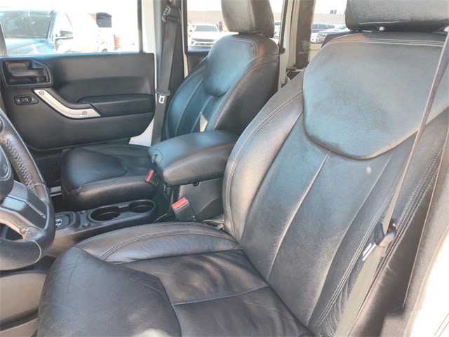 Thumbnail: 2017 Jeep Wrangler - 11