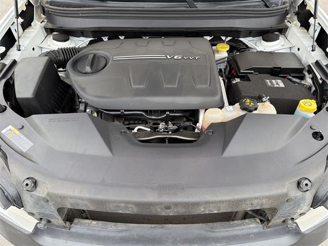 Thumbnail: 2022 Jeep Cherokee - 8