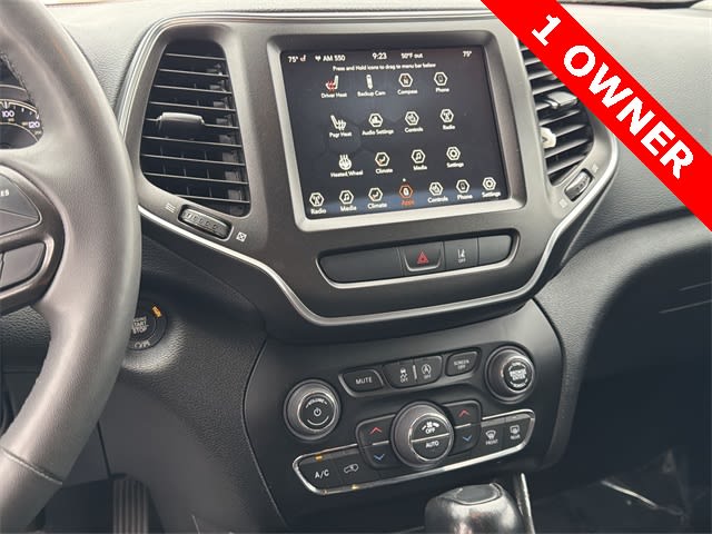 Thumbnail: 2022 Jeep Cherokee - 13