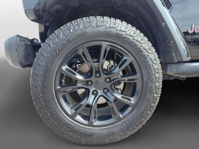 Thumbnail: 2021 Jeep Gladiator - 7
