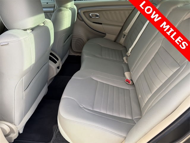 Thumbnail: 2018 Ford Taurus - 12