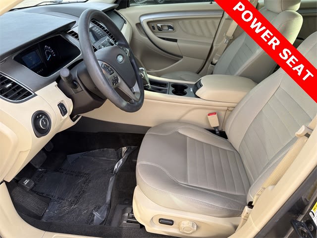 Thumbnail: 2018 Ford Taurus - 10