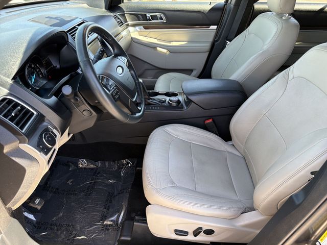 Thumbnail: 2019 Ford Explorer - 12