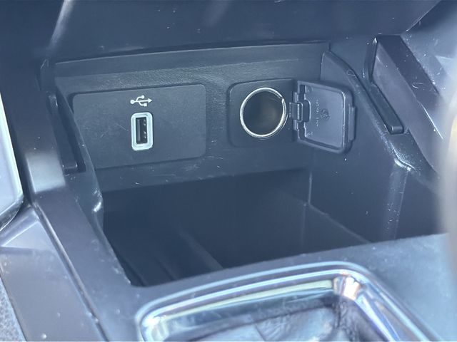 Thumbnail: 2019 Ford Explorer - 29