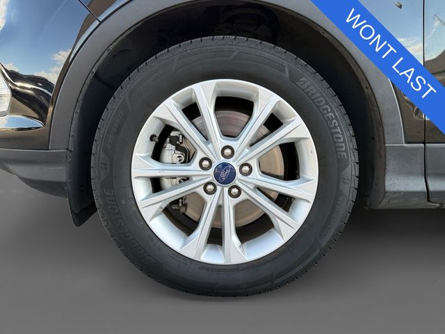 Thumbnail: 2018 Ford Escape - 7