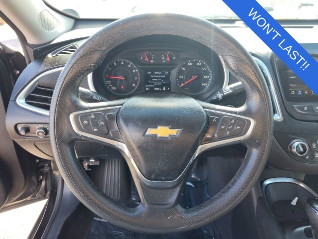 Thumbnail: 2020 Chevrolet Malibu - 9