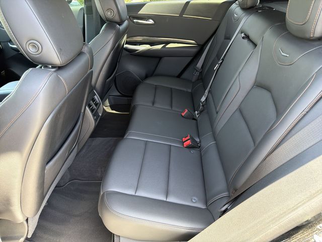 Thumbnail: 2020 Cadillac XT4 - 24