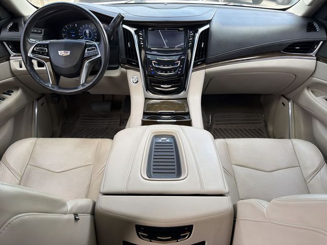 Thumbnail: 2019 Cadillac Escalade - 2