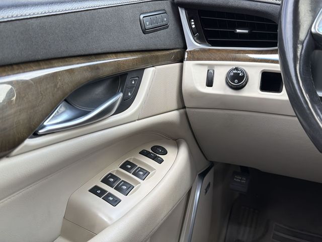 Thumbnail: 2019 Cadillac Escalade - 21
