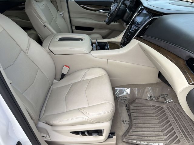 Thumbnail: 2019 Cadillac Escalade - 26
