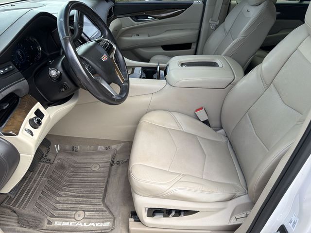 Thumbnail: 2019 Cadillac Escalade - 11