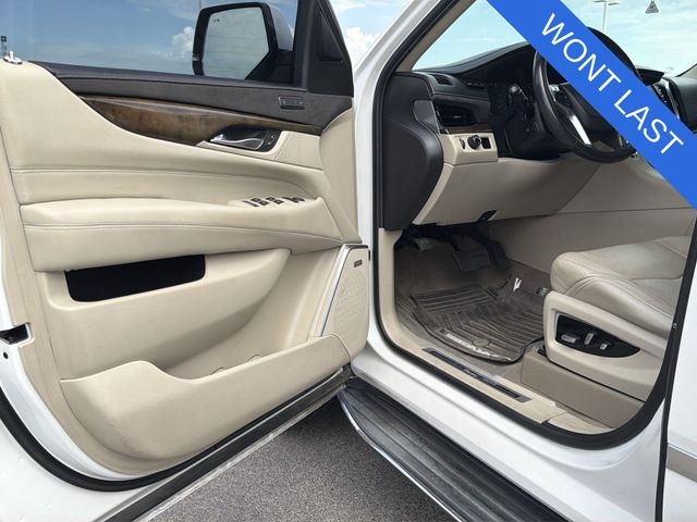 Thumbnail: 2019 Cadillac Escalade - 10