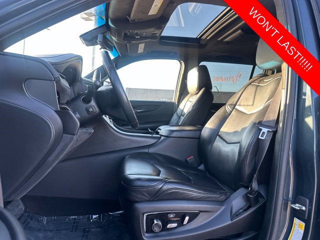 Thumbnail: 2019 Cadillac Escalade - 9
