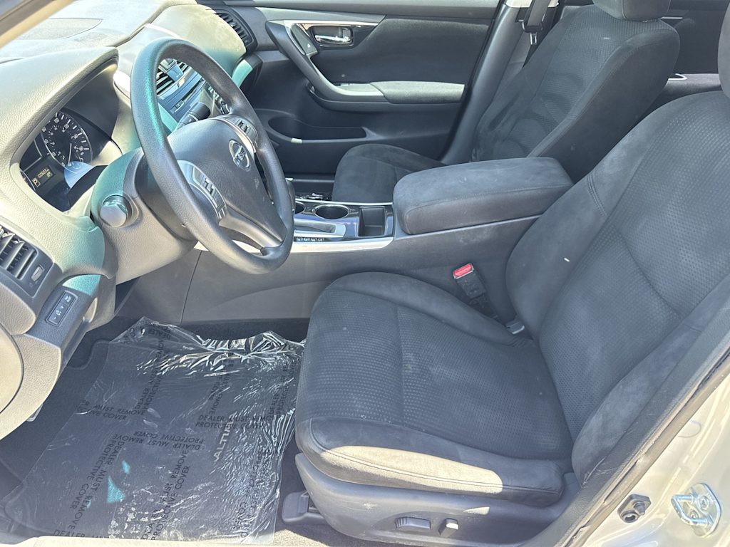 Thumbnail: 2014 Nissan Altima - 10
