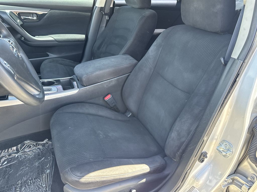Thumbnail: 2014 Nissan Altima - 11