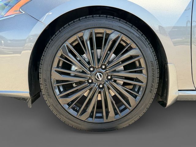 Thumbnail: 2024 Nissan Altima - 7
