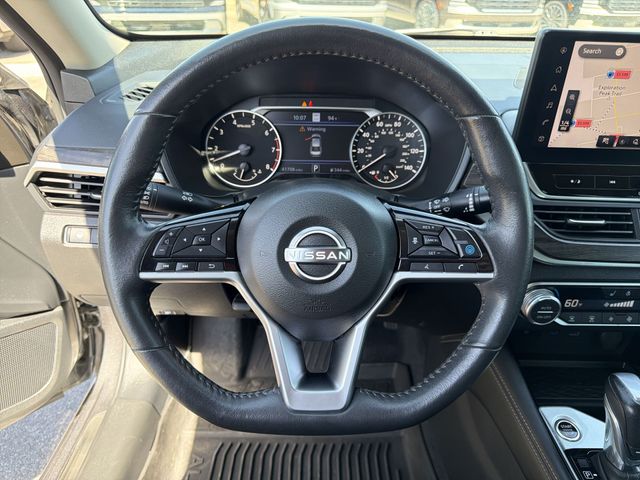 Thumbnail: 2024 Nissan Altima - 9