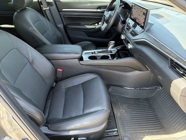 Thumbnail: 2024 Nissan Altima - 25