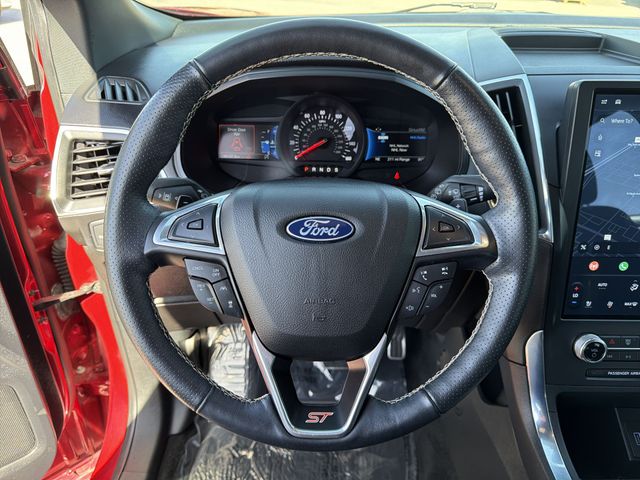 Thumbnail: 2022 Ford Edge - 9