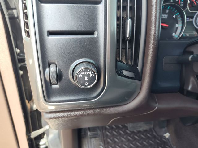 Thumbnail: 2018 Chevrolet Silverado 1500 - 22